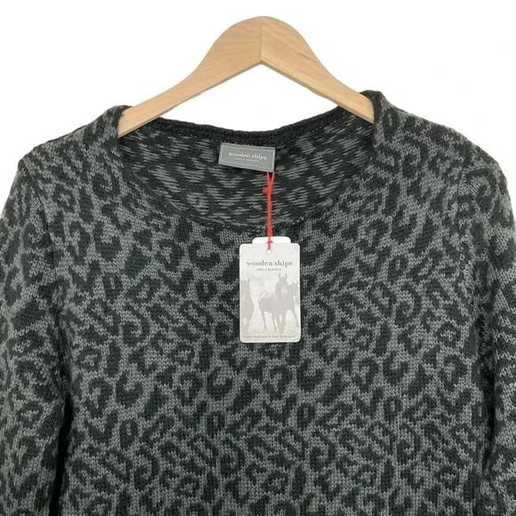 Wooden Ships Leopard Print Crew Sweater Size XS - Picture 2 of 6